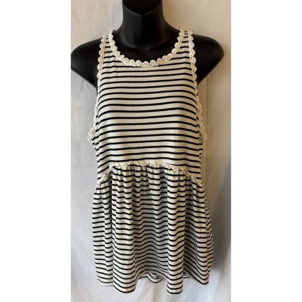 POL Babydoll Tank Top Black White Striped Crochet Lace Trim Womens Small